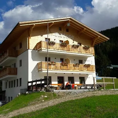 Berggasthof Blosegg Inn