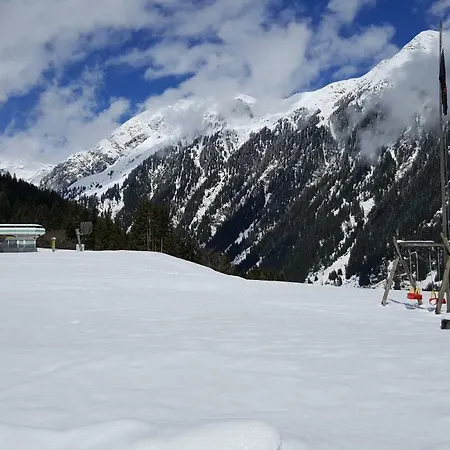 Berggasthof Blosegg * Racines